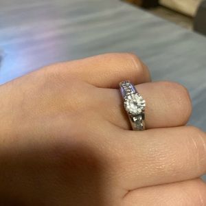 Cocktail ring size 6